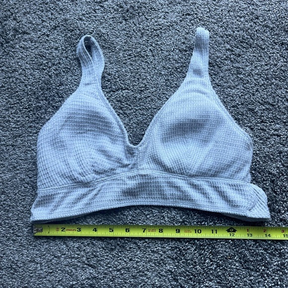 Gilly Hicks very soft bralette - Picture 3 of 4